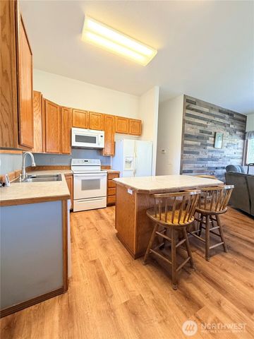 63 Shumway, Omak, WA 98841