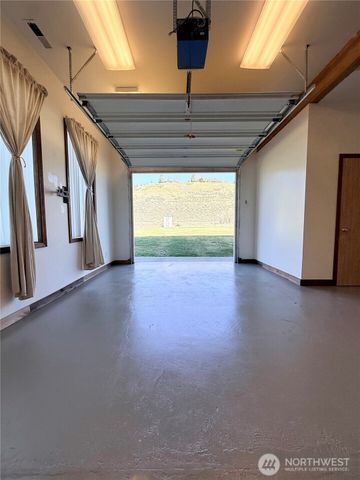 63 Shumway, Omak, WA 98841