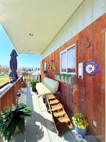 63 Shumway, Omak, WA 98841