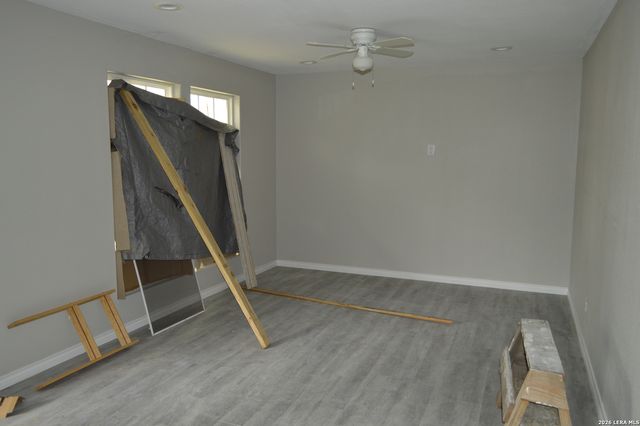 23030 Grand, Elmendorf, TX 78112