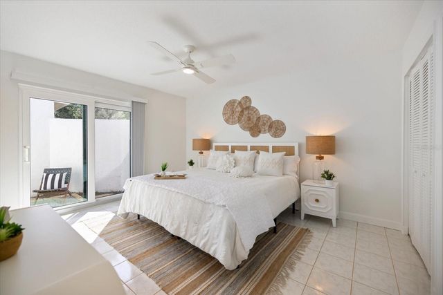 1585 TARPON CENTER DRIVE 20, Venice, FL 34285