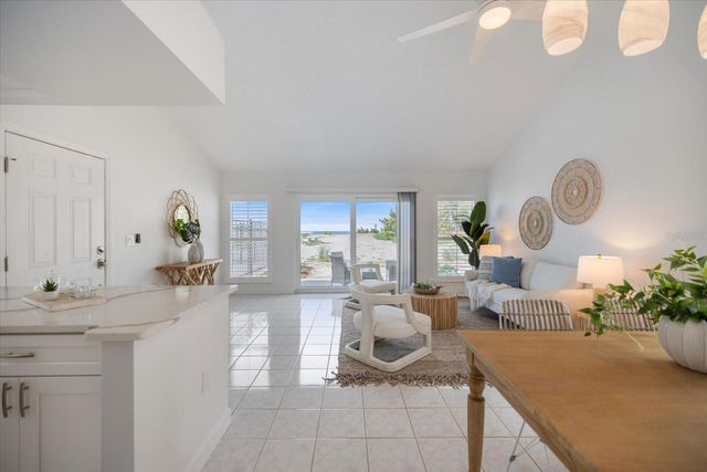 1585 TARPON CENTER DRIVE 20, Venice, FL 34285