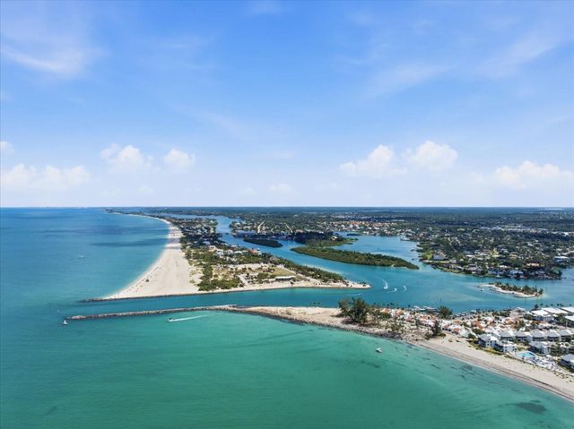 1585 TARPON CENTER DRIVE 20, Venice, FL 34285