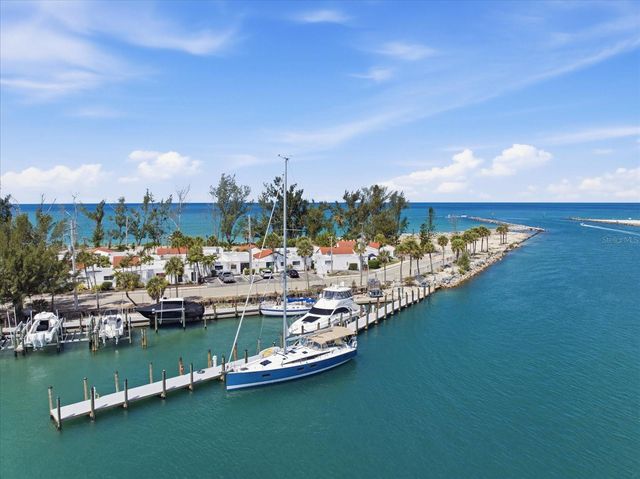 1585 TARPON CENTER DRIVE 20, Venice, FL 34285