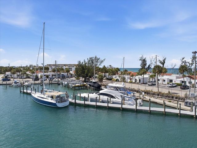 1585 TARPON CENTER DRIVE 20, Venice, FL 34285