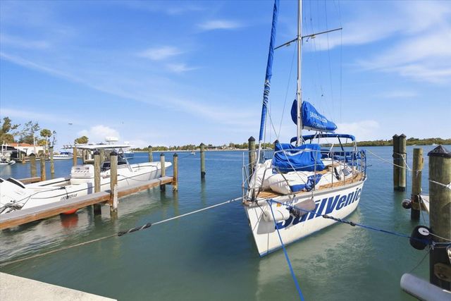 1585 TARPON CENTER DRIVE 20, Venice, FL 34285