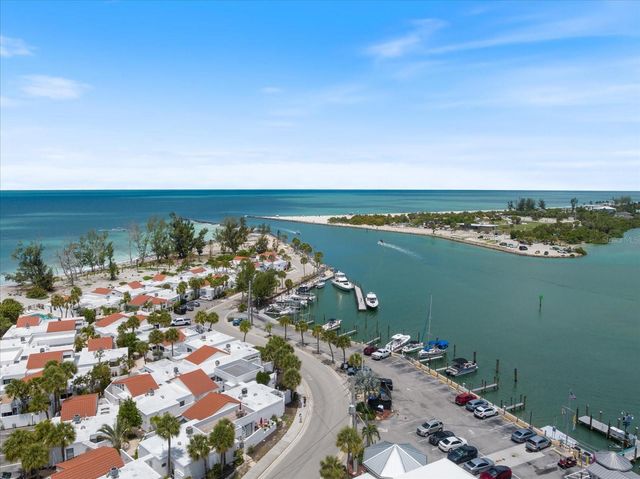 1585 TARPON CENTER DRIVE 20, Venice, FL 34285