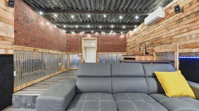 210 Hiwassee Drive NE, Charleston, TN 37310