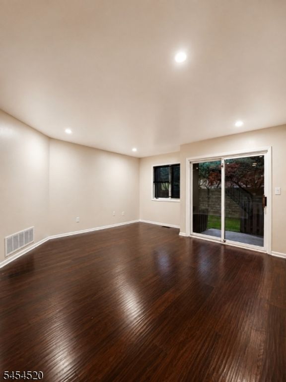 163 Marion Dr, West Orange Twp., NJ 07052 — photo 4