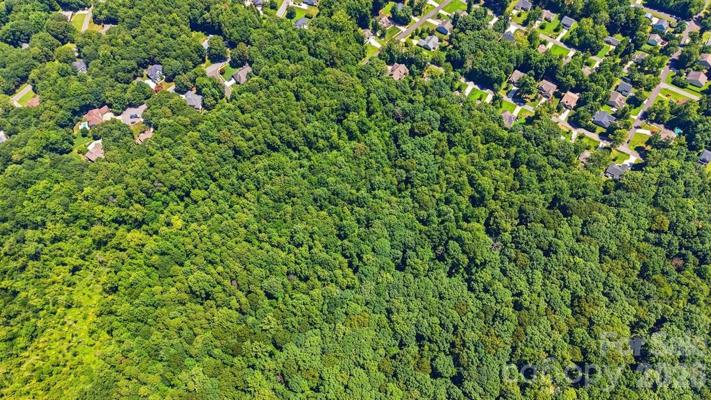 5841 Pamela Street, Huntersville, NC 28078