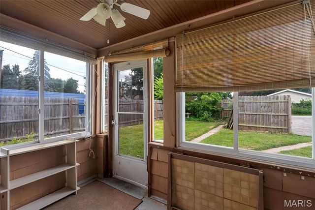 907 Hawley Avenue, Alton, IL 62002