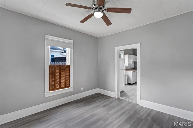 907 Hawley Avenue, Alton, IL 62002