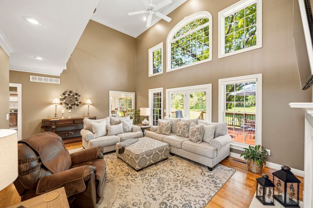 1324 Wakehurst Court, Lexington, KY 40509