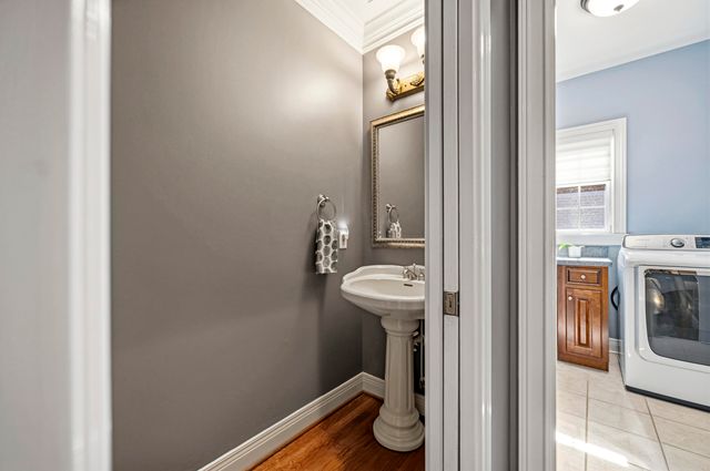 1324 Wakehurst Court, Lexington, KY 40509