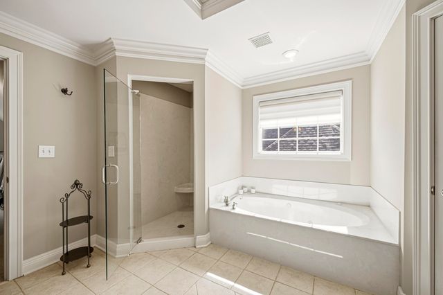 1324 Wakehurst Court, Lexington, KY 40509