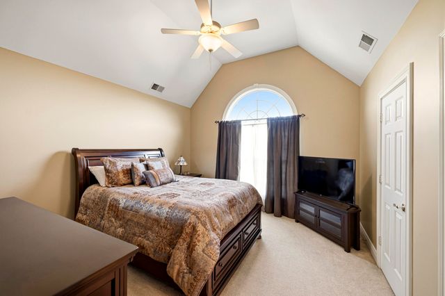 1324 Wakehurst Court, Lexington, KY 40509