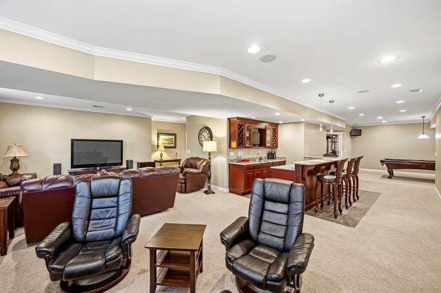 1324 Wakehurst Court, Lexington, KY 40509
