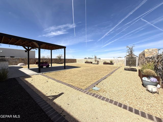 7467 SMUGGLERS GULCH Court, El Paso, TX 79911