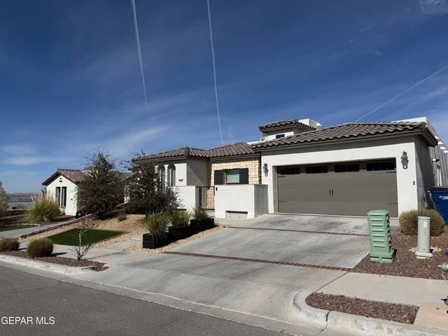 7467 SMUGGLERS GULCH Court, El Paso, TX 79911