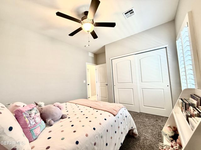 7467 SMUGGLERS GULCH Court, El Paso, TX 79911