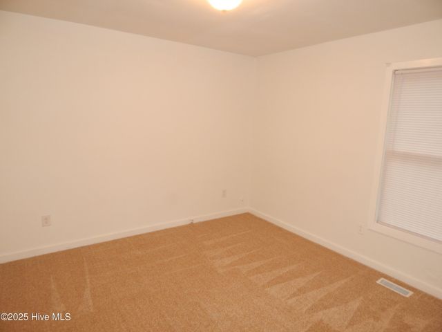 112 Ridge Place, Greenville, NC 27834