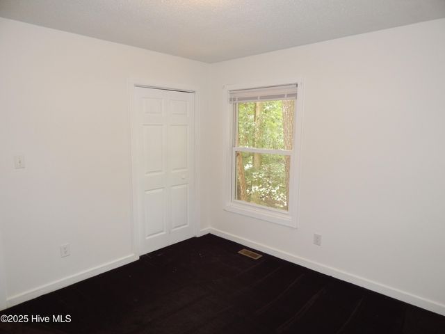 112 Ridge Place, Greenville, NC 27834