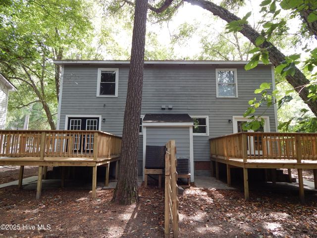 112 Ridge Place, Greenville, NC 27834