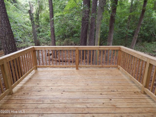 112 Ridge Place, Greenville, NC 27834