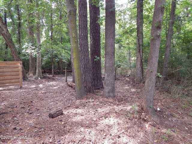 112 Ridge Place, Greenville, NC 27834
