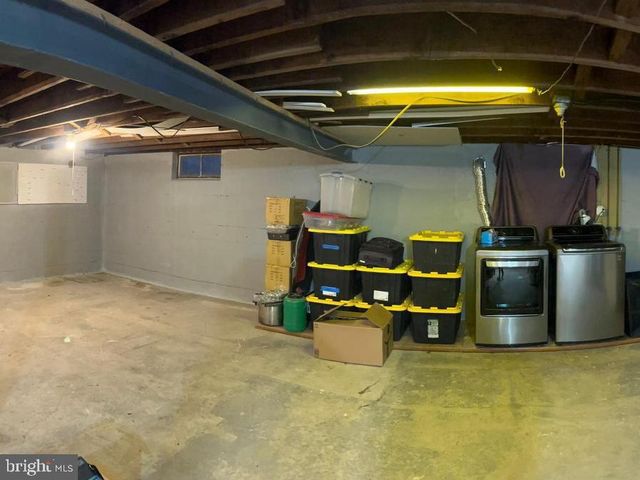 12916 SALEM AVE, Hagerstown, MD 21740