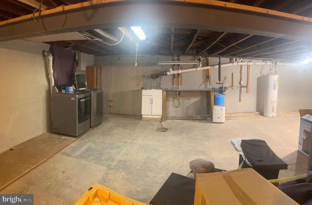 12916 SALEM AVE, Hagerstown, MD 21740