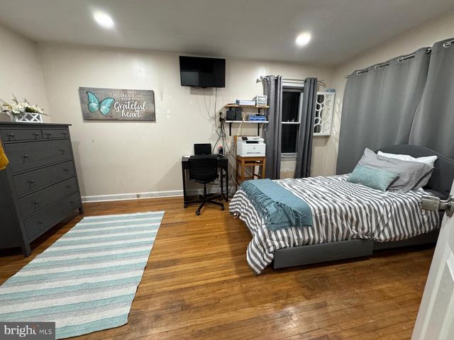 12916 SALEM AVE, Hagerstown, MD 21740