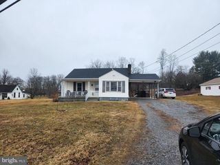 12916 SALEM AVE, Hagerstown, MD 21740