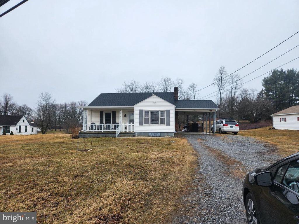 12916 SALEM AVE, Hagerstown, MD 21740