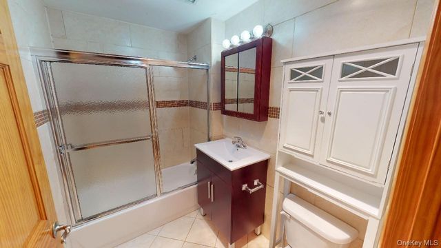 84-14 143rd Street 3F, Briarwood, NY 11435