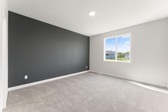 1566 Applegate Road, New Richmond, WI 54017