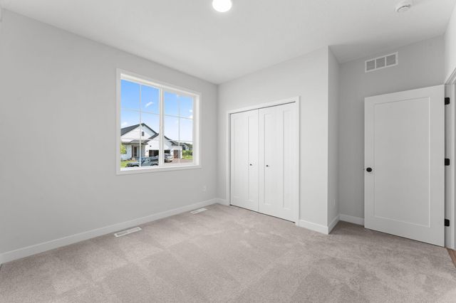 1566 Applegate Road, New Richmond, WI 54017