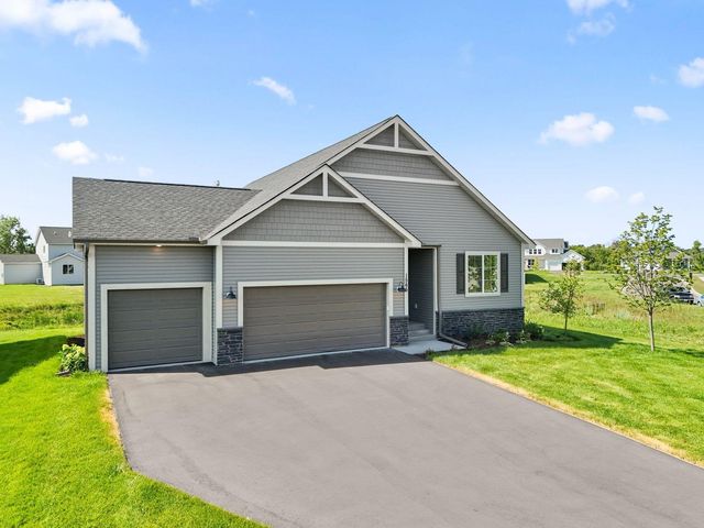 1566 Applegate Road, New Richmond, WI 54017