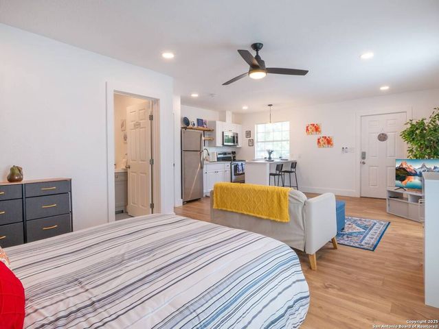 608 park, San Antonio, TX 78204