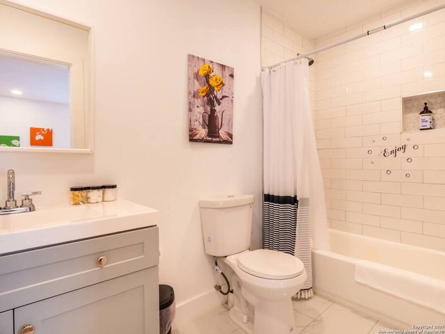 608 park, San Antonio, TX 78204