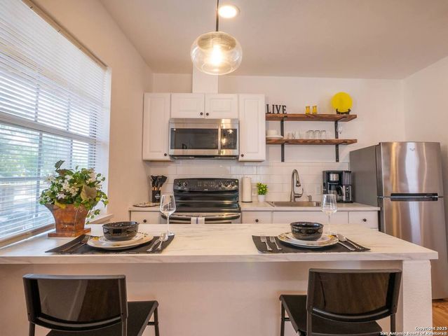 608 park, San Antonio, TX 78204