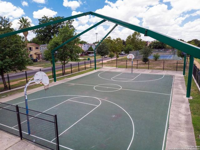 608 park, San Antonio, TX 78204