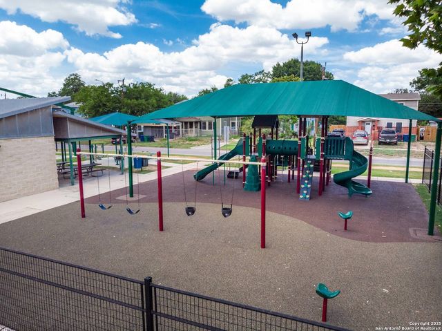 608 park, San Antonio, TX 78204