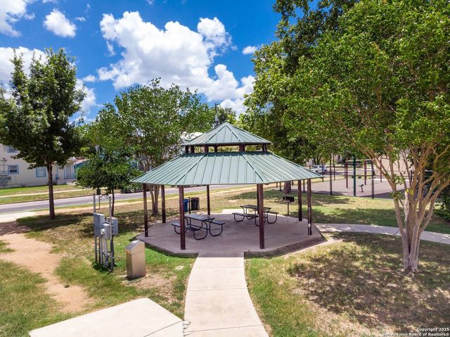 608 park, San Antonio, TX 78204