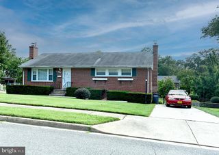 5232 OLDCASTLE LN, Springfield, VA 22151