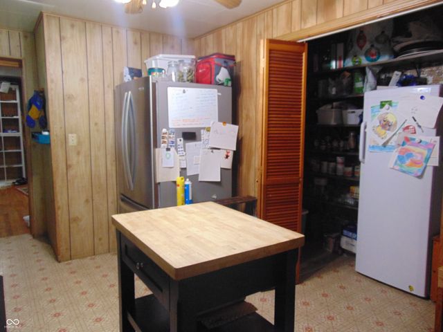 225 S Market Street, Thorntown, IN 46071