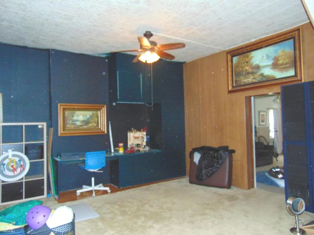 225 S Market Street, Thorntown, IN 46071
