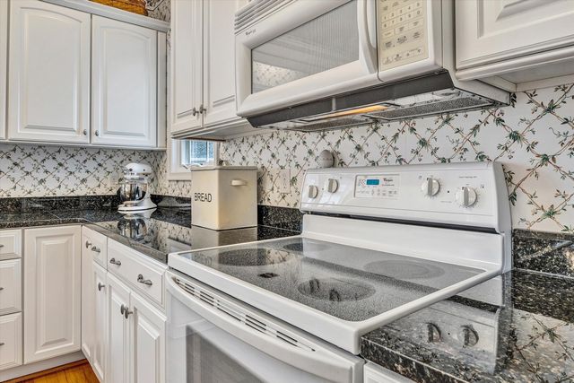 115 Sconset DR, Penhook, VA 24137