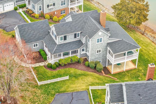 115 Sconset DR, Penhook, VA 24137