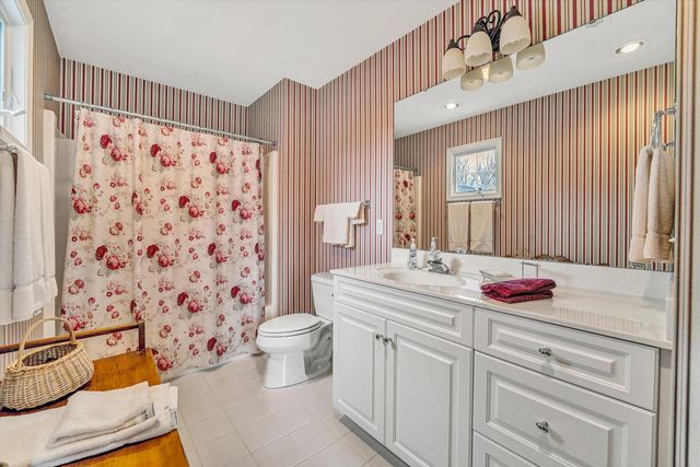 115 Sconset DR, Penhook, VA 24137